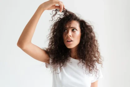 شامبو لعلاج جفاف الشعر